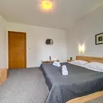 Apartment Kometa - 1bd With Balcony & Forest View By Flat Manager