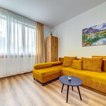 Kometa - 1bd With Balcony & Forest View By Flat Manager * Παμπόροβο