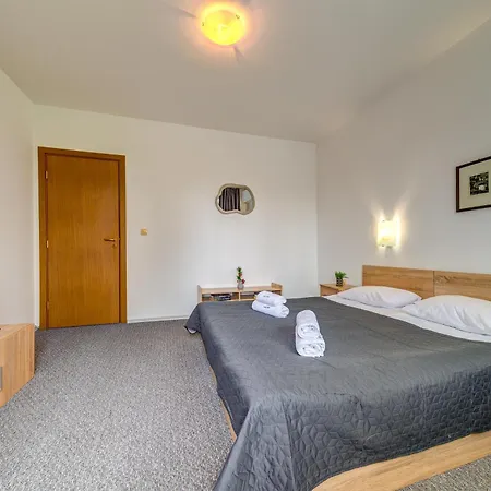 Διαμέρισμα Kometa - 1bd With Balcony & Forest View By Flat Manager