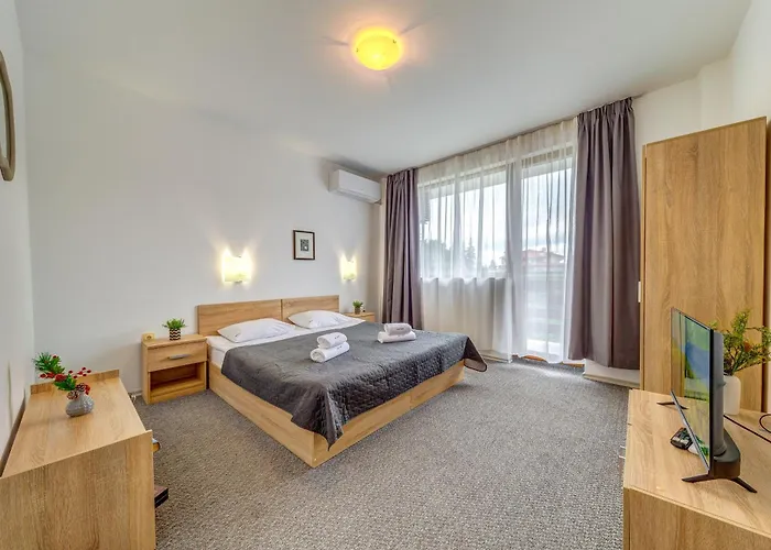 Kometa - 1bd With Balcony & Forest View By Flat Manager Apartment Pamporovo