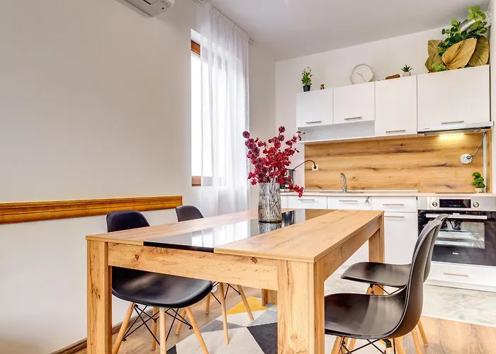 Kometa - 1bd With Balcony & Forest View By Flat Manager Pamporovo