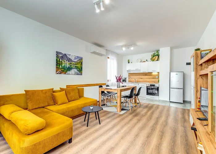 Kometa - 1bd With Balcony & Forest View By Flat Manager Apartment Pamporovo